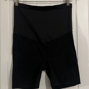 PinkBlush Bike Shorts Size Large
